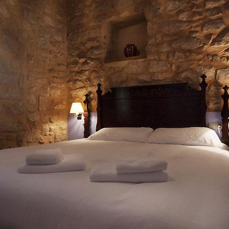 Apartamentos Dona Candida Valderrobres Exterior photo